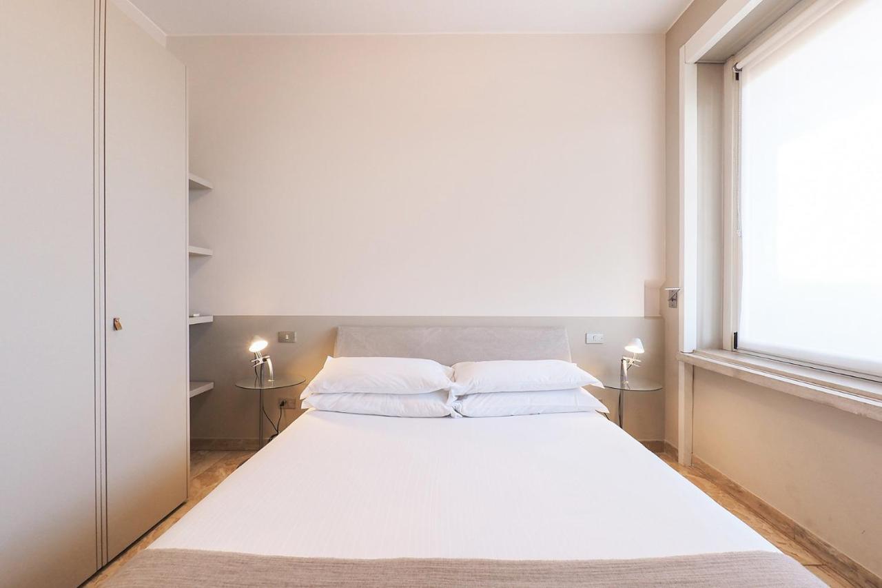 Contempora - Elvezia 8 - E52 *